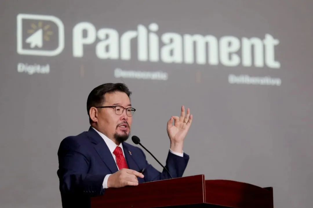 Г.Занданшатар