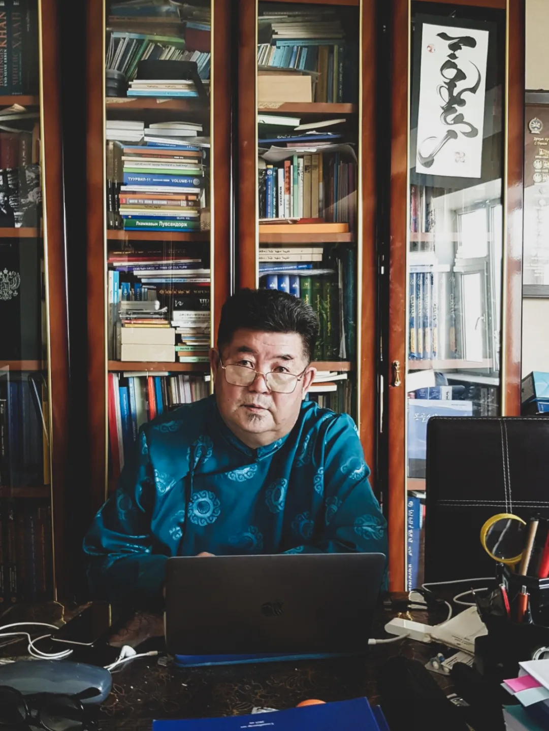 С.Дулам: Монгол хүн амны бэлгээр, хятад хүн бэнчнээр, төвөд хүн шидээр гэдэг