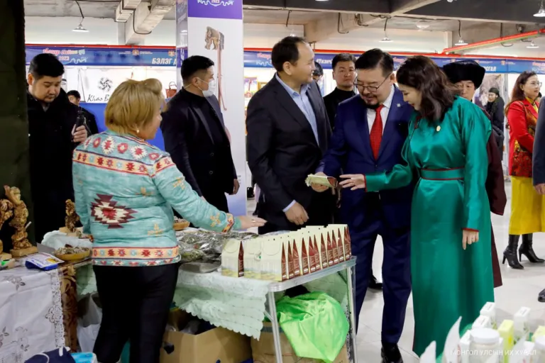 Жижиг дунд үйлдвэр