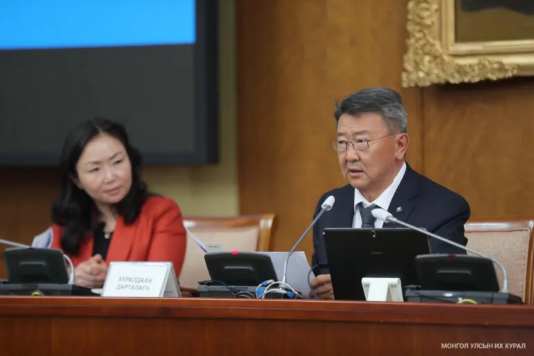 байнгын хороо