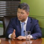 Ө.Ганзориг: Эзэнт гүрнүүдийн сүйрсэн цор ганц шалтгаан бол эдийн засгийн хямрал