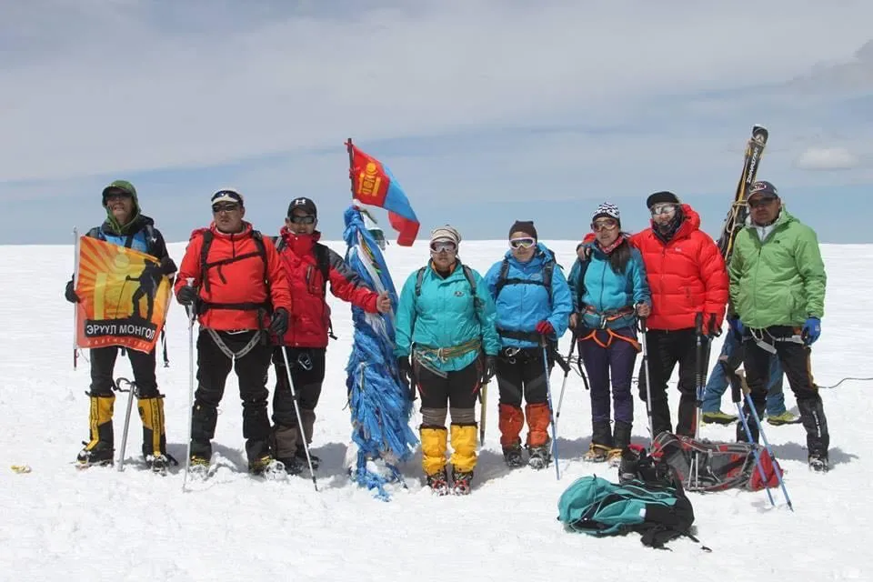 Сутай хайрхан