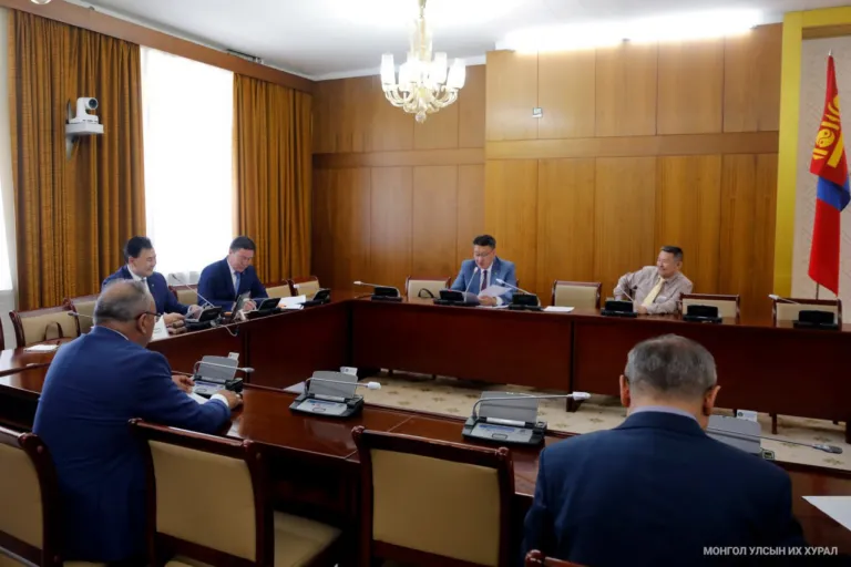 байнгын хороо