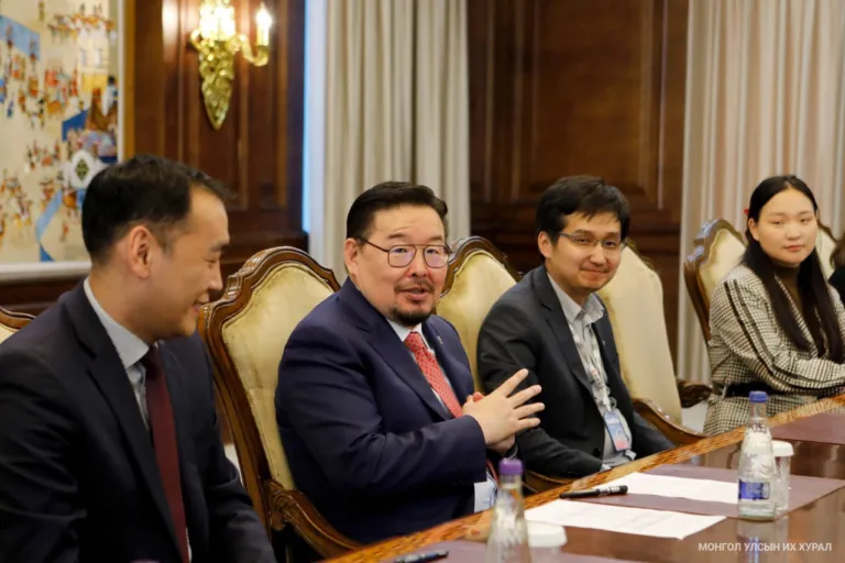 Г.Занданшатар