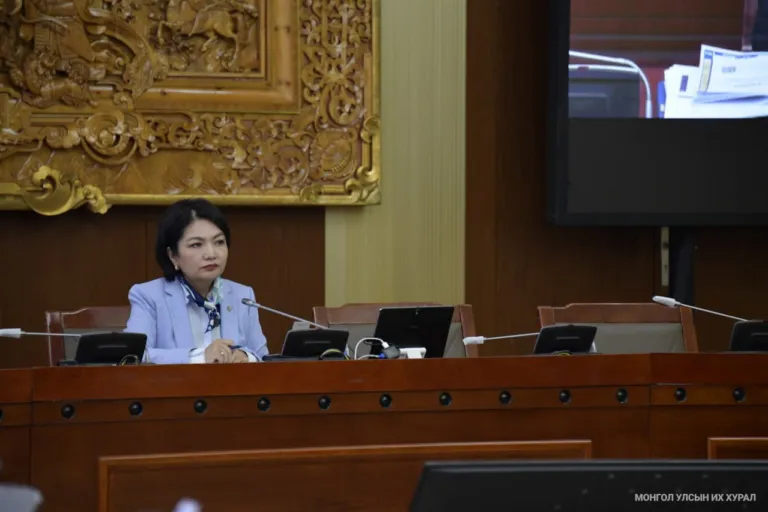 Саранчимэг