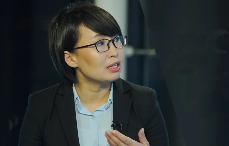 Л.Бямбаханд