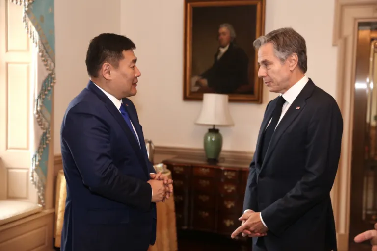 Оюун-Эрдэнэ