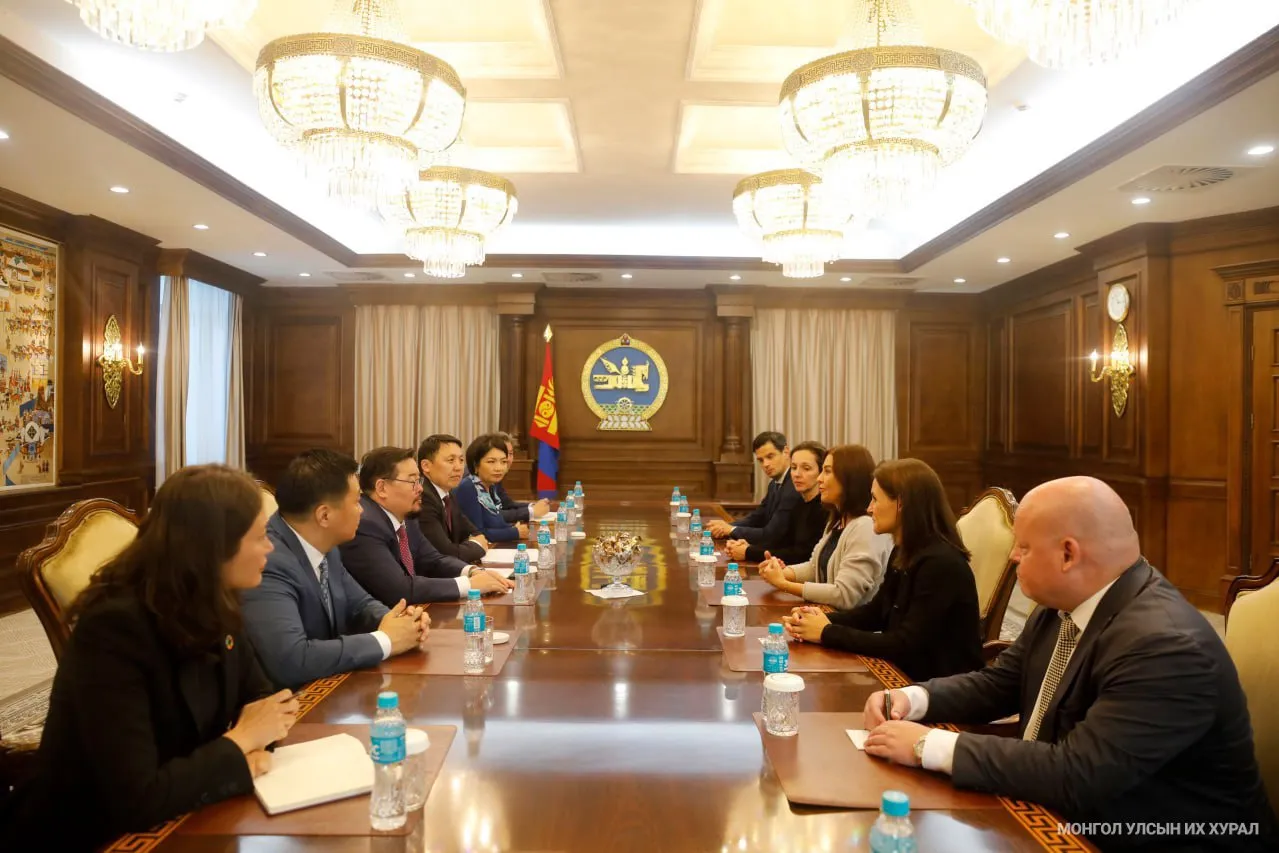 Австри-Монгол