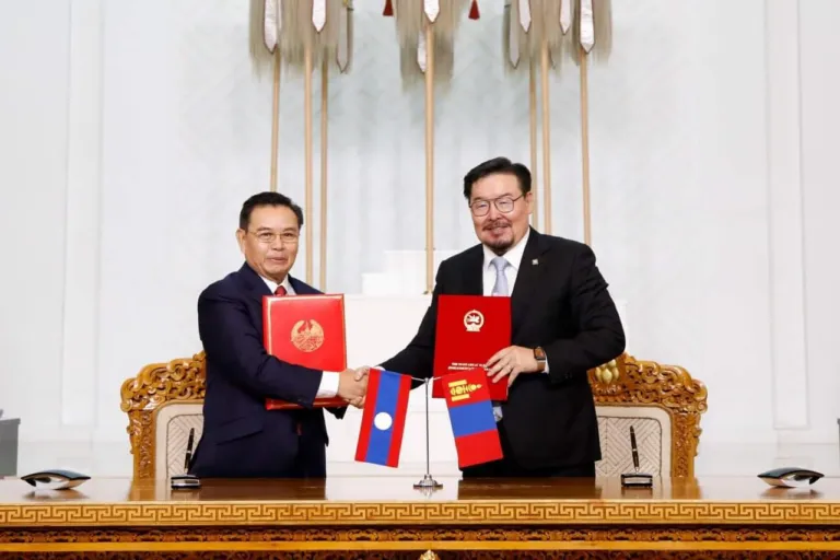 Занданшатар