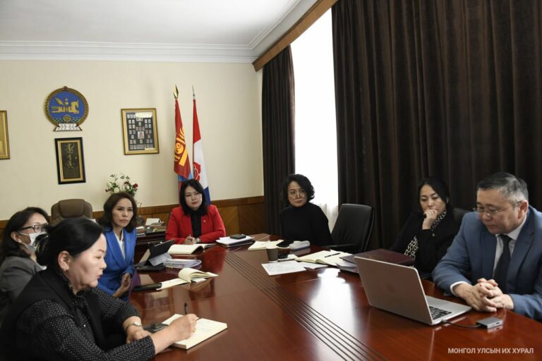 байнгын хороо