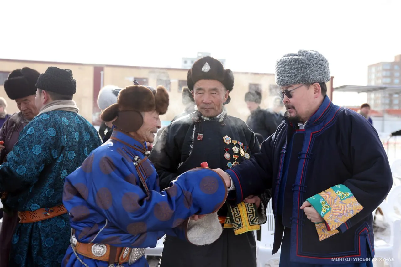 Занданшатар