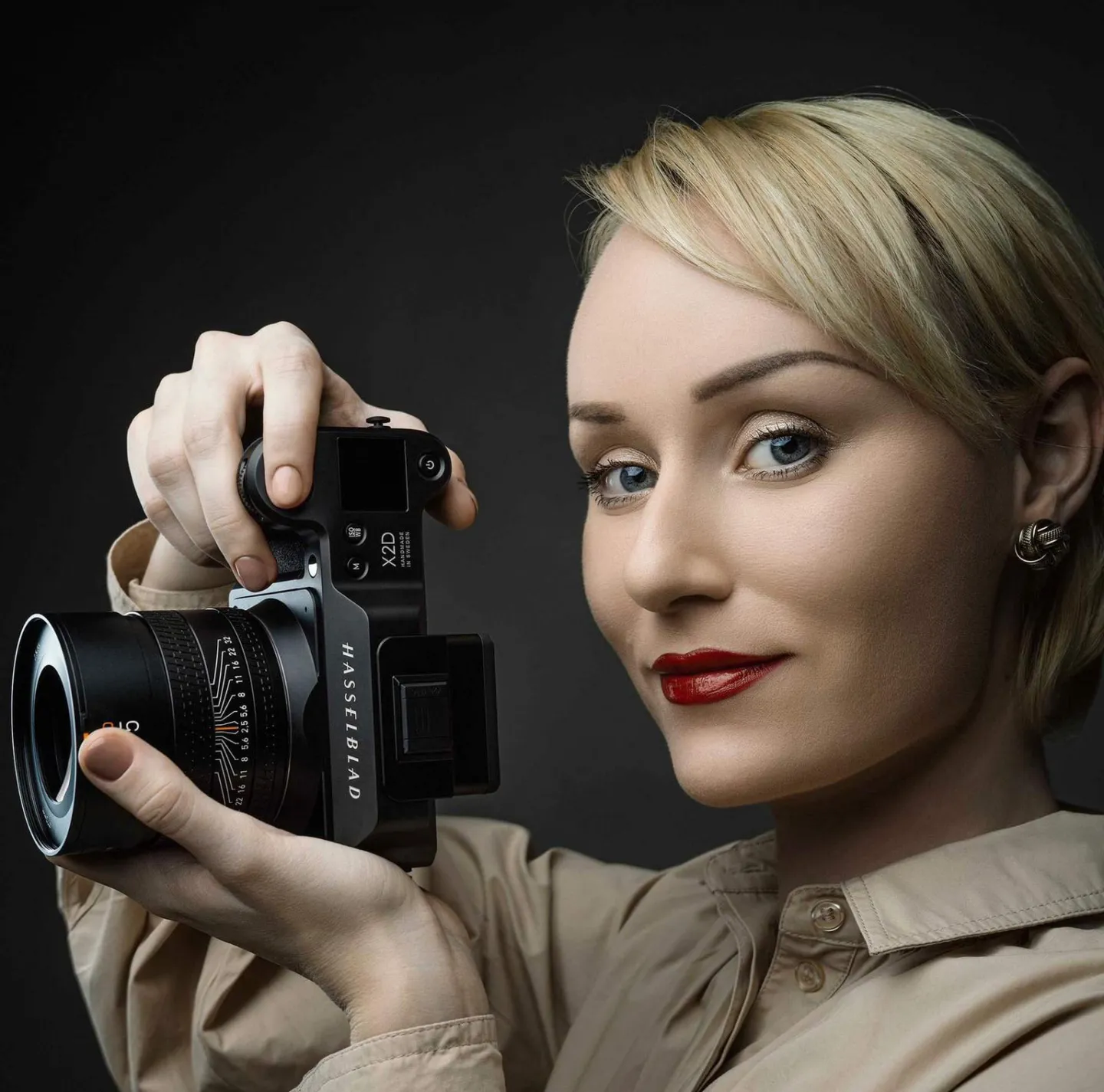 Флора Борси