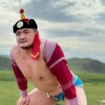 Улсын өсөх идэр начин Д.Цэрэнтогтох: Цолны үнэмлэхээ Ерөнхийлөгчөөс гардаад бурхан болсон аав ээжээ л үгүйлсэн дээ