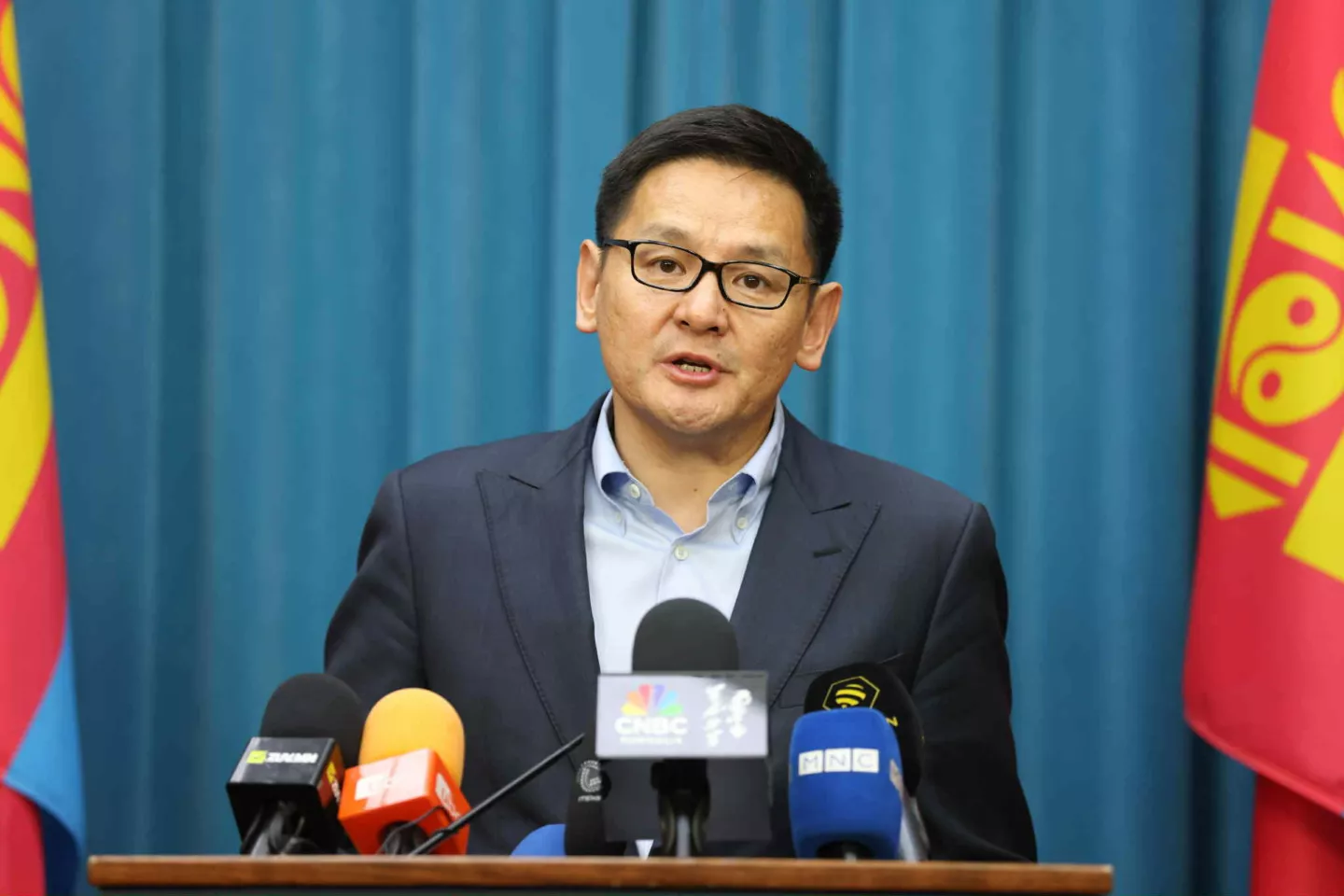 ОНЦГОЙ ДЭГЛЭМИЙН ХУГАЦААНД АВЧ ХЭРЭГЖҮҮЛЖ БУЙ АЖЛЫН ЯВЦ, ҮР ДҮНГ ЗАСГИЙН ГАЗРЫН ХУРАЛДААНД ТАНИЛЦУУЛЛАА