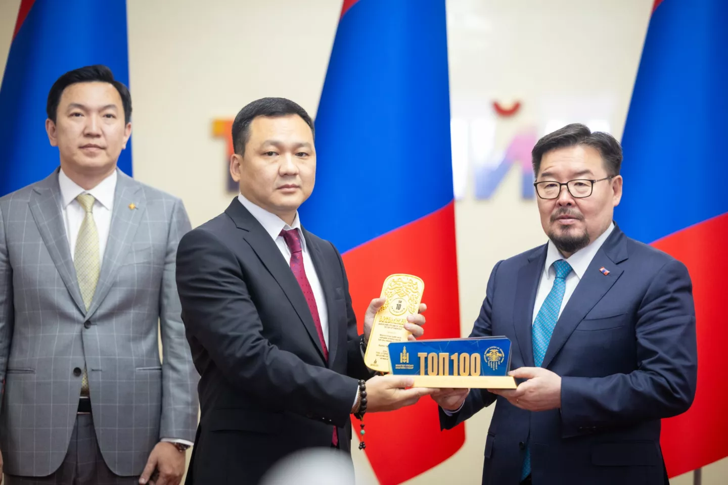 “ЭРДЭНЭС ТАВАНТОЛГОЙ” ХК ТӨРИЙН ӨМЧИТ ТОП 10 АЖ АХУЙН НЭГЖИЙГ ТЭРГҮҮЛЛЭЭ